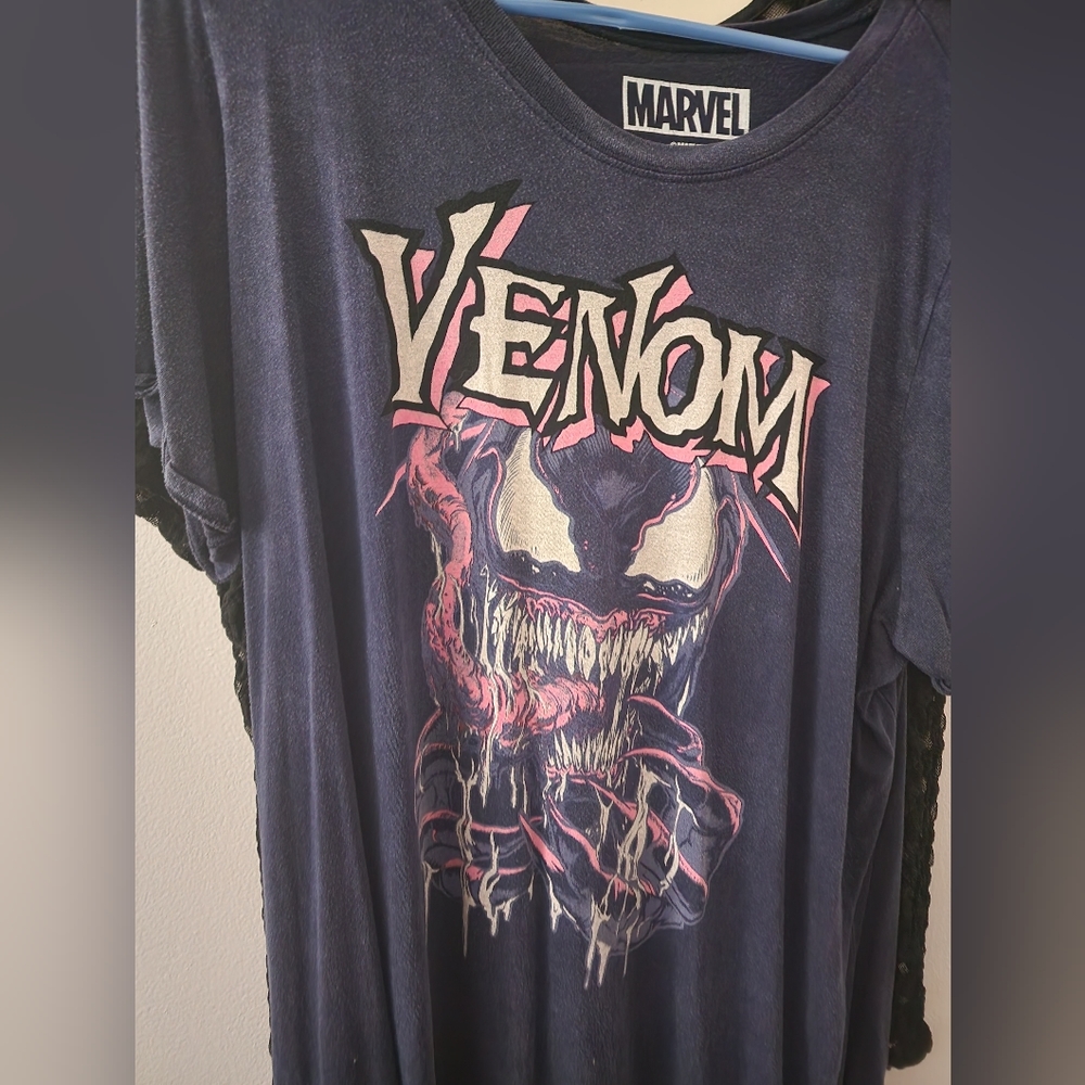 Venom tshirt